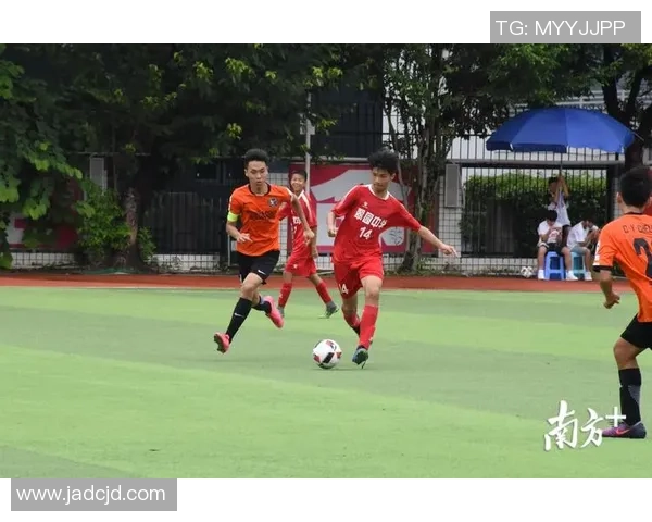 吴芳的足球人生：从绿茵场到心灵成长的对话分享