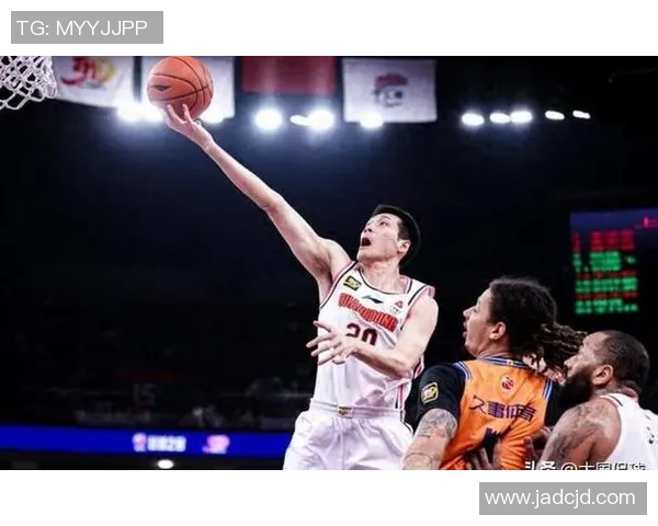 赛后分析:上海篮球队与广州篮球队的战术对决及其影响探讨 赛后分析:上海篮球队与广州篮球队的战术对决及其影响探讨